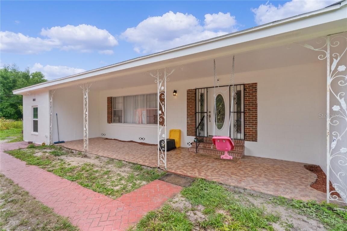 2022 Edgewood Rd., Leesburg, FL 34748