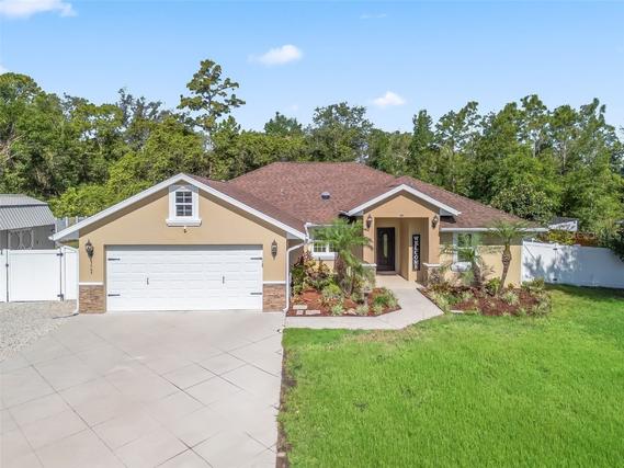 New Homes with In-ground Swimming Pools That Attend Lake Weir High School: May 25th to May 31st