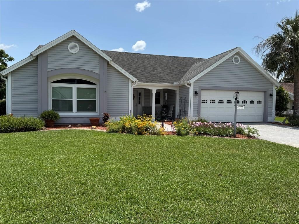 1512 Nueva Pl., The Villages, FL 32159