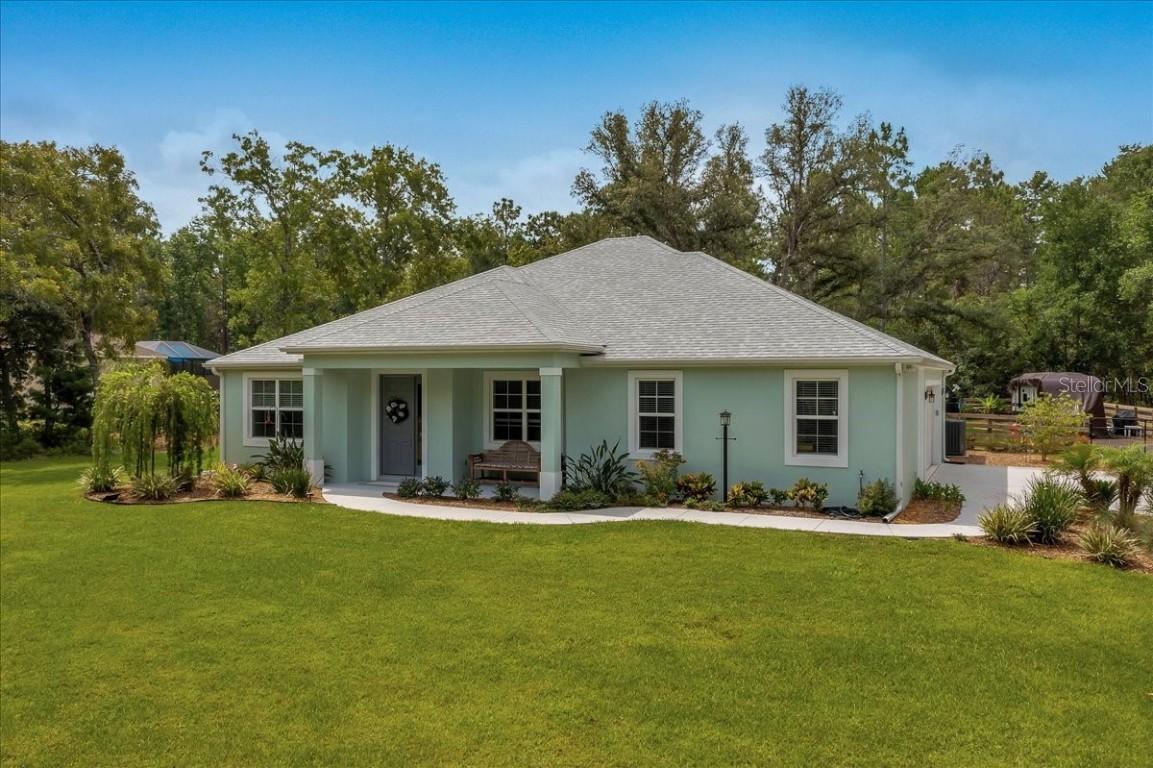 2163 County Road 243f, Wildwood, FL 34785