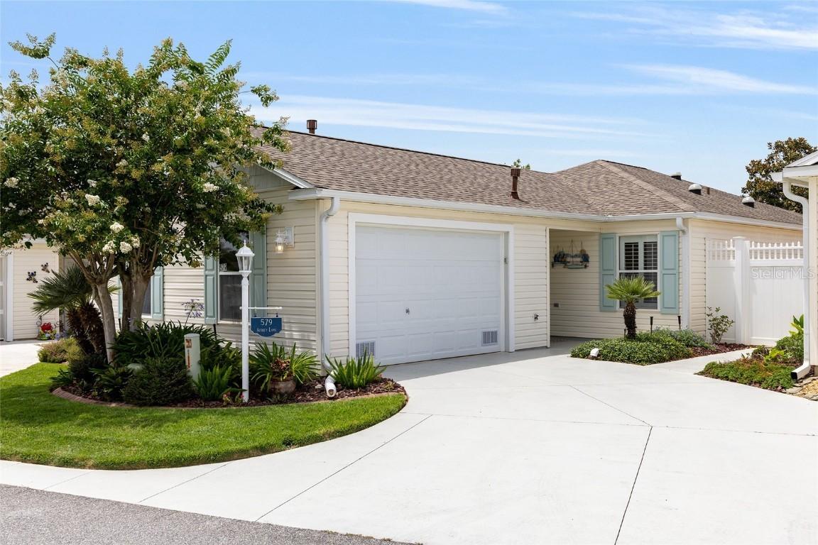 579 Audrey Ln., The Villages, FL 32162