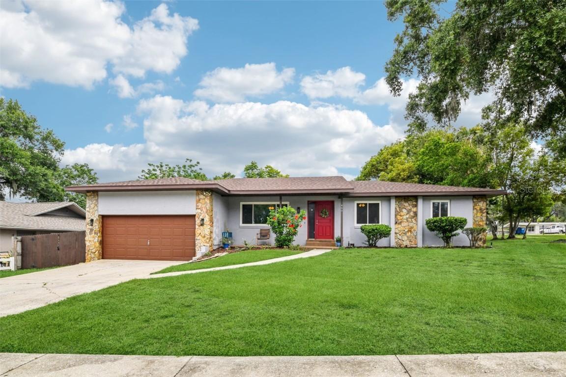 400 W Washington St., Minneola, FL 34715