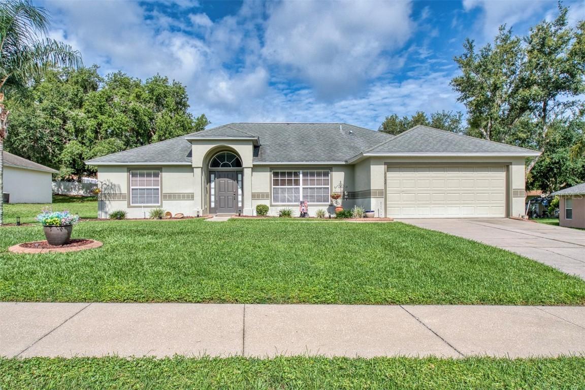 1132 Hill Mount Dr., Minneola, FL 34715