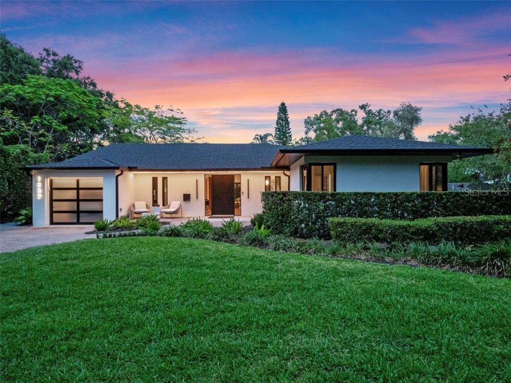 1237 Mercedes Pl., Orlando, FL 32804
