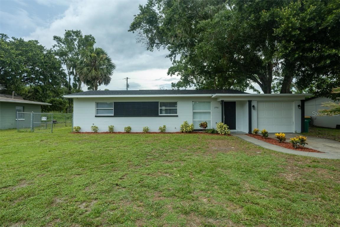 2961 Northland Rd., Mount Dora, FL 32757