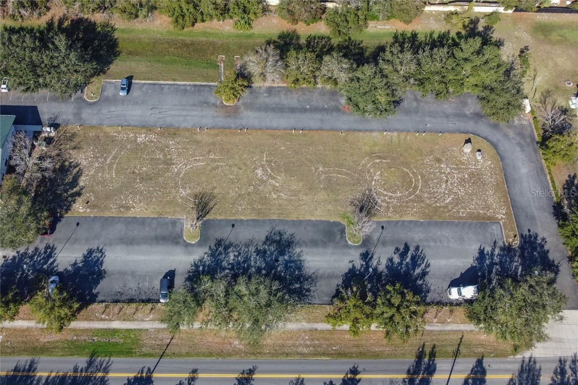 Lake Center Dr. #2, Mount Dora, FL 32757
