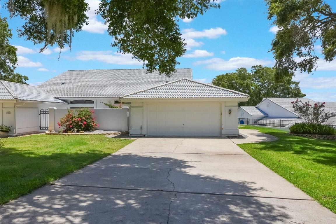 6036 Topsail Rd., Lady Lake, FL 32159