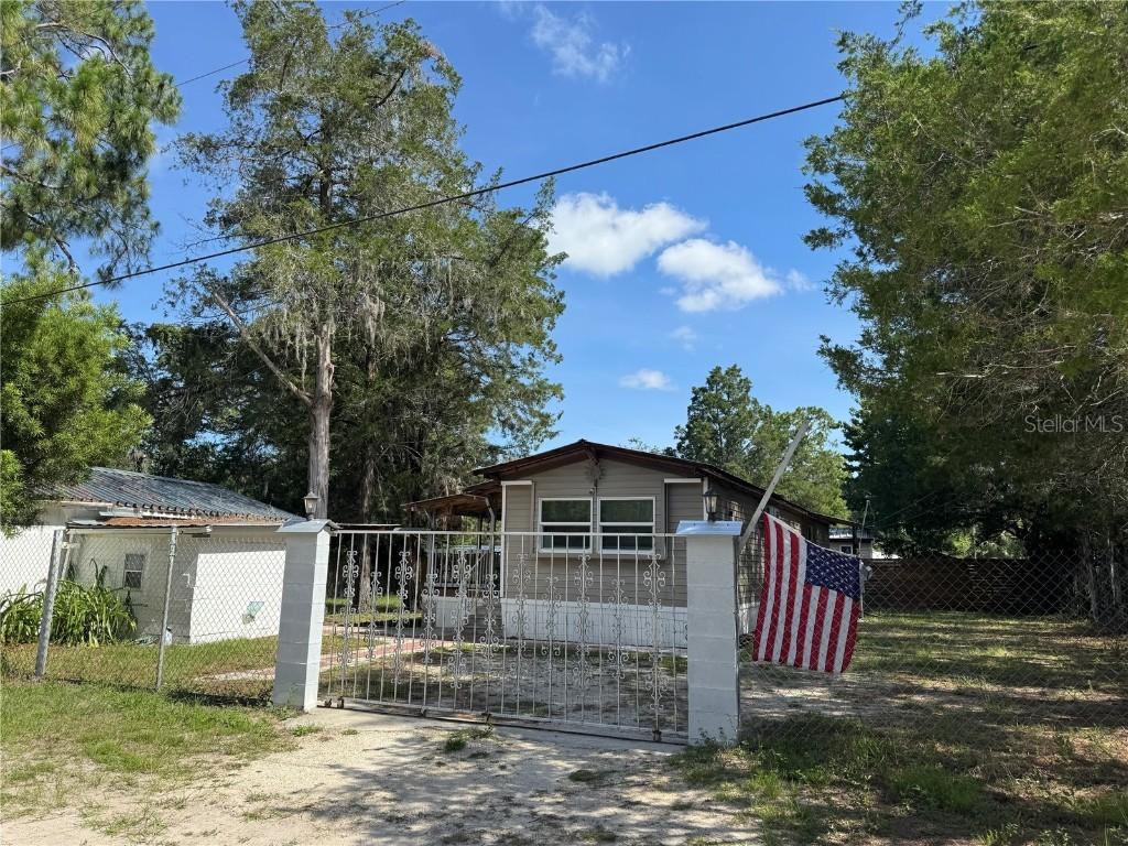 7601 W Merry Ln., Homosassa, FL 34446