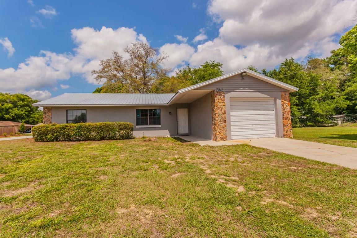 7211 SE 120th St., Belleview, FL 34420