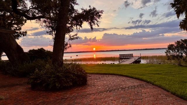 504 Banning Beach Rd., Tavares, FL 32778