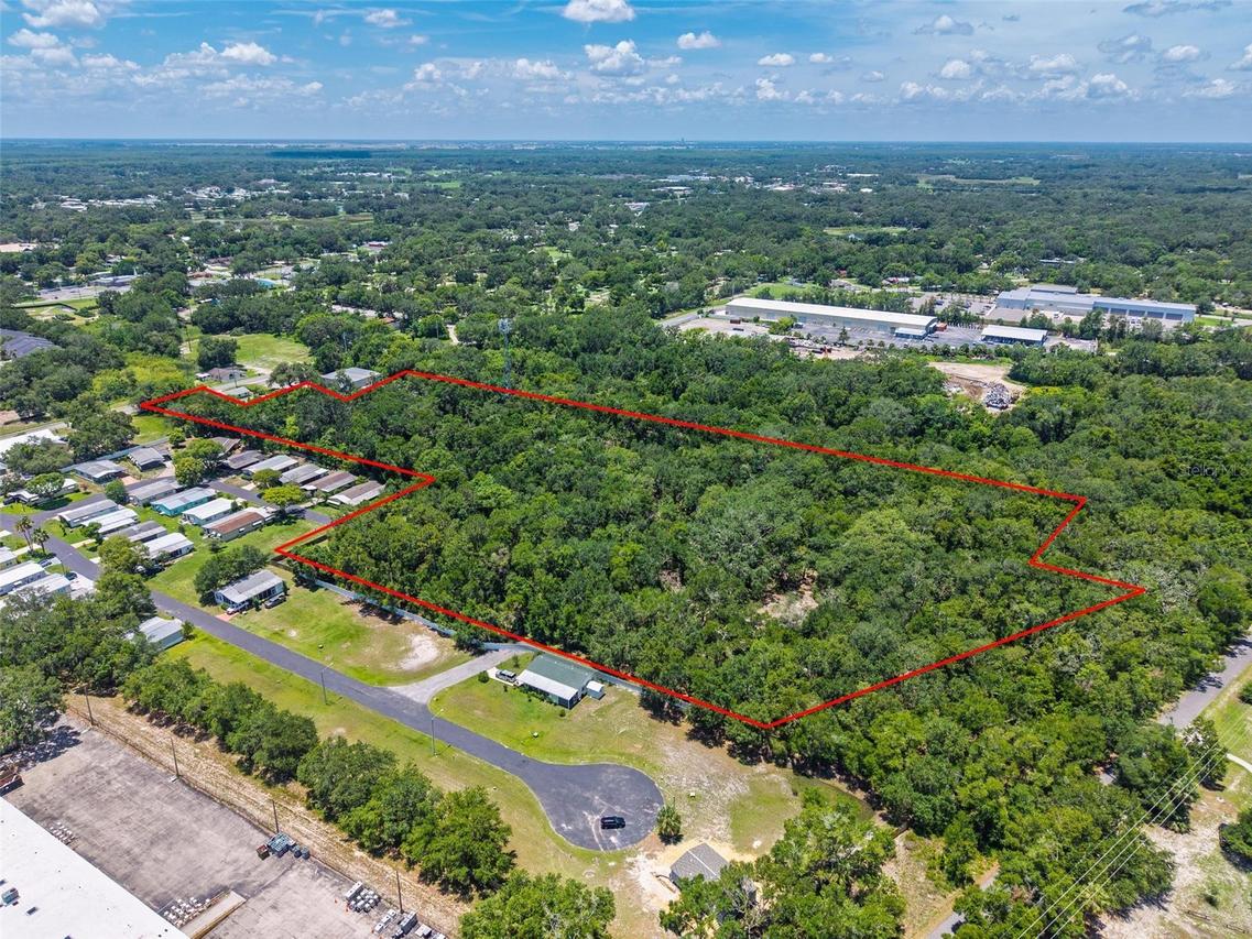 Gourley Ave., Leesburg, FL 34748