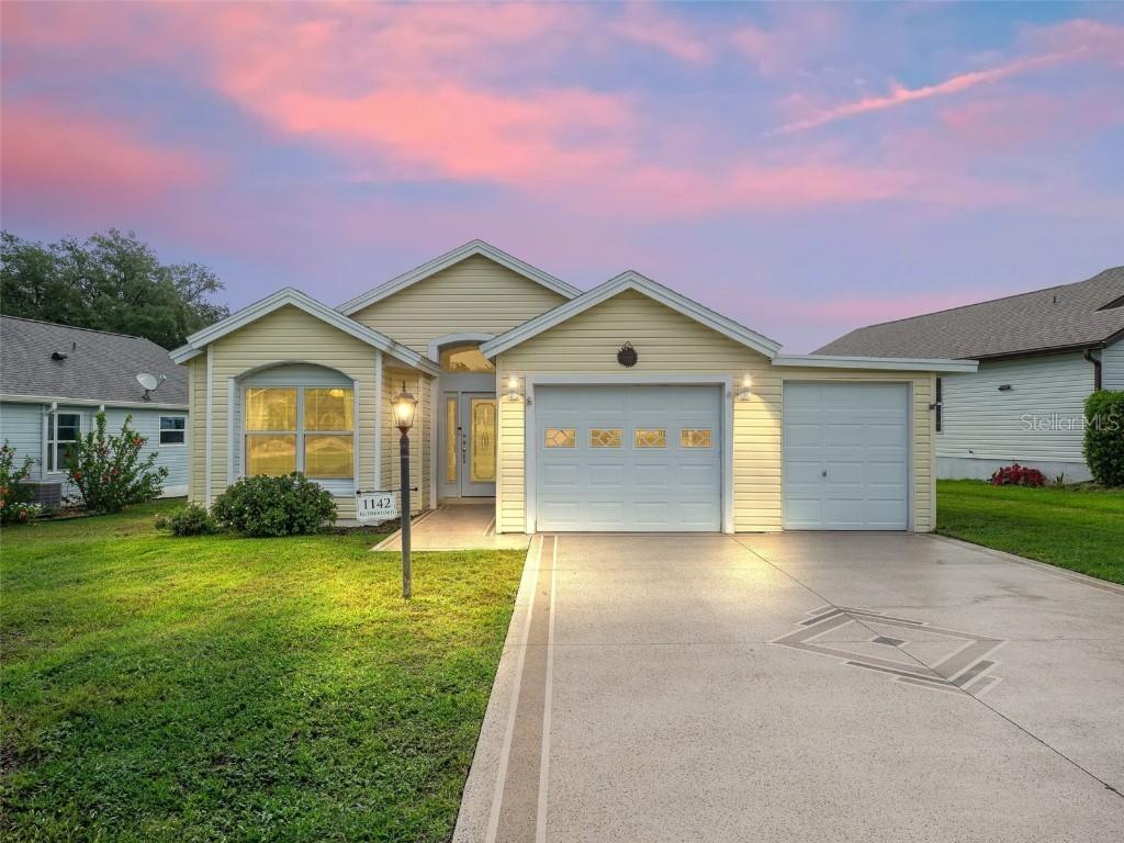 1142 W Boone Ct., The Villages, FL 32159