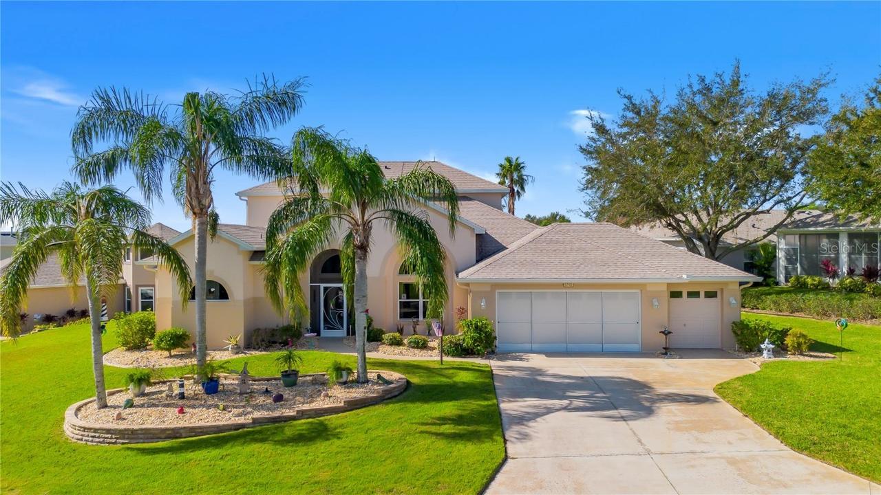 5740 Bounty Cir., Tavares, FL 32778