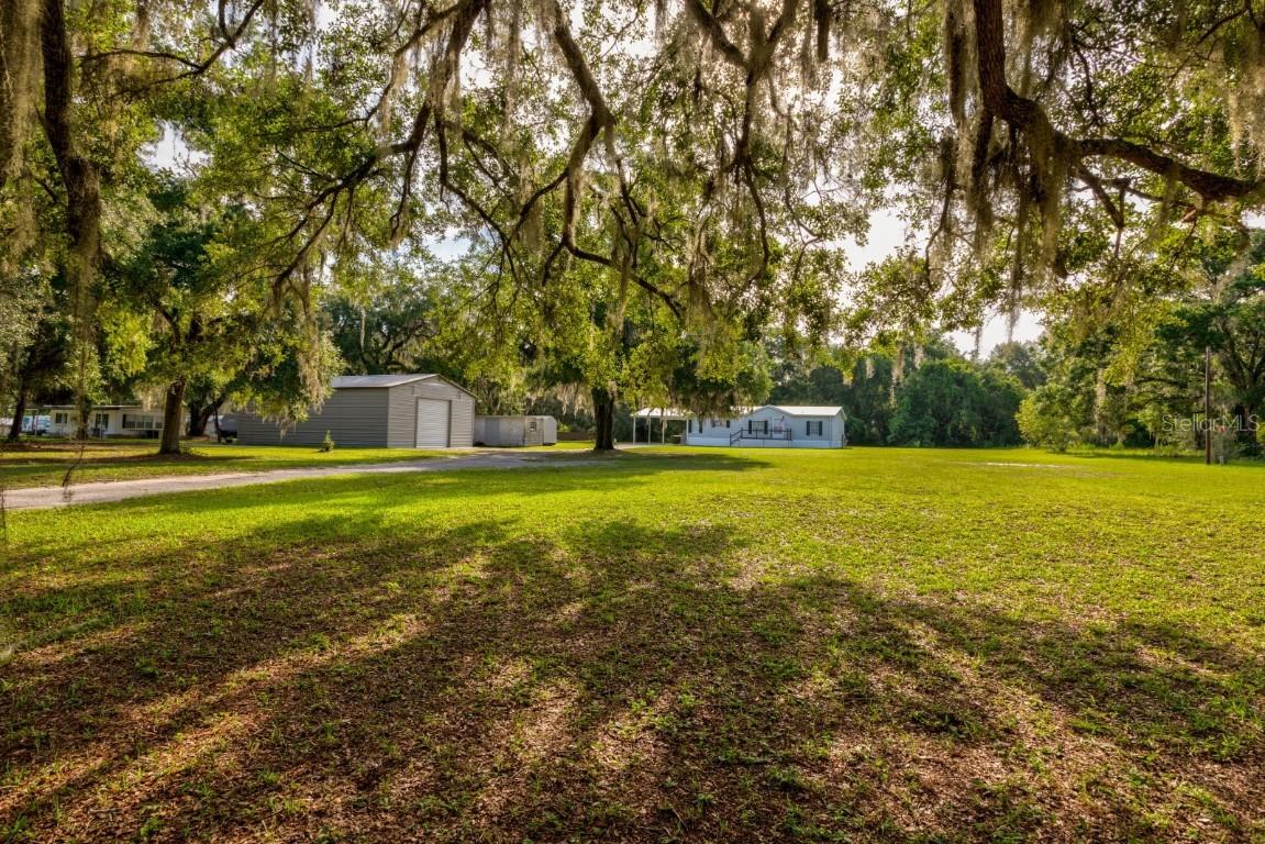 3359 County Road 513, Wildwood, FL 34785