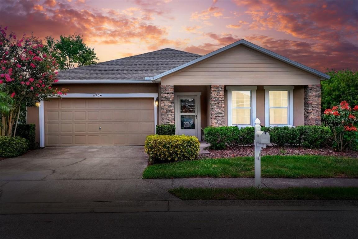 6906 Glenbrook Dr., Lakeland, FL 33811