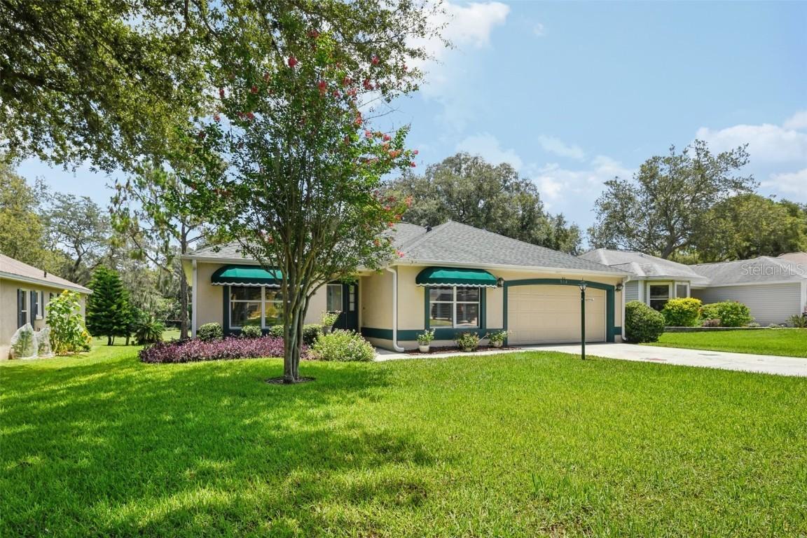 516 Loma Paseo Dr., The Villages, FL 32159