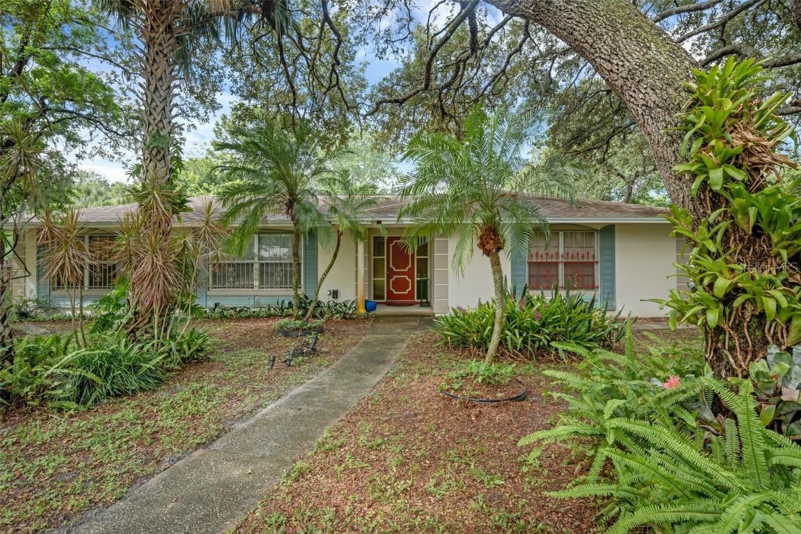 806 Leopard Tr., Winter Springs, FL 32708