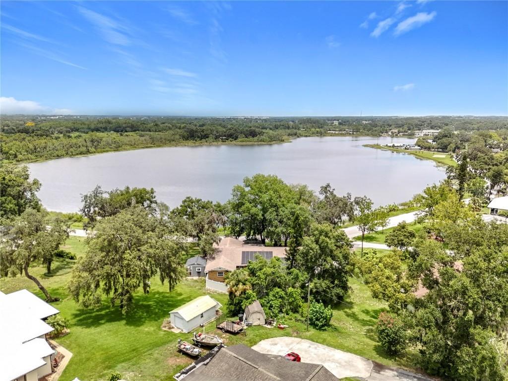 919 S Lake Ave., Groveland, FL 34736