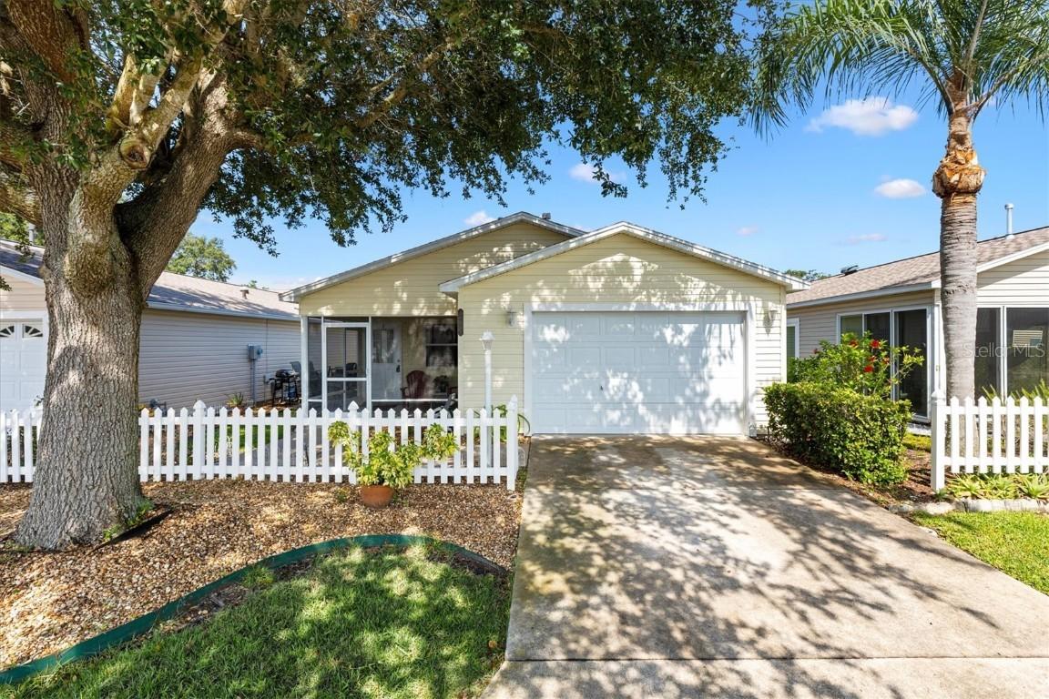 16938 SE 94th Sunnybrook Cir., The Villages, FL 32162