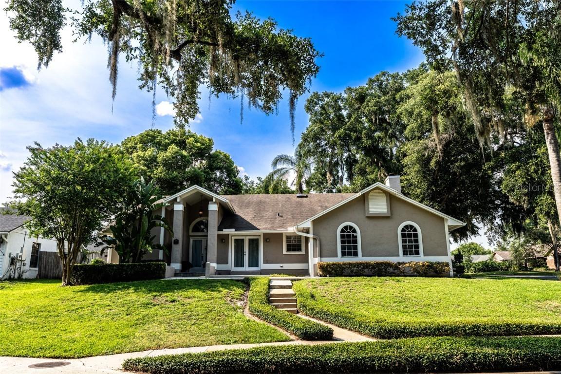 681 Greywood Dr., Altamonte Springs, FL 32701