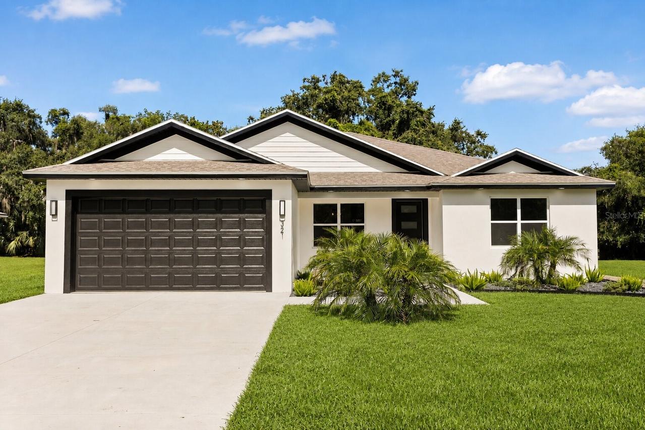 321 Water Shore Dr., Leesburg, FL 34748