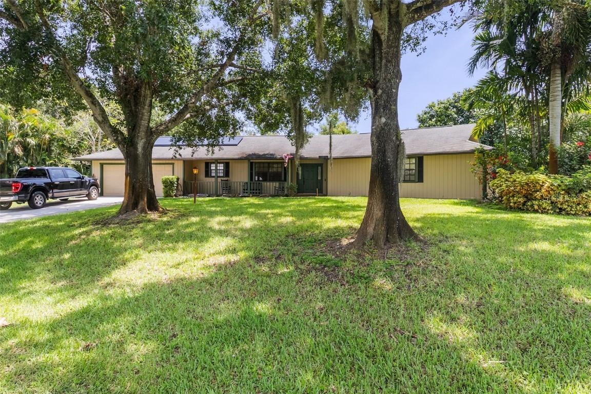 410 45th Ave., Vero Beach, FL 32968