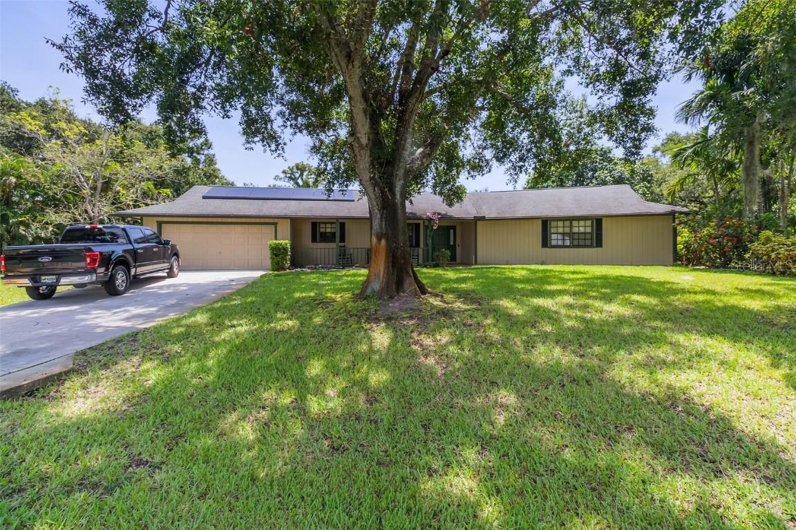 410 45th Ave., Vero Beach, FL 32968