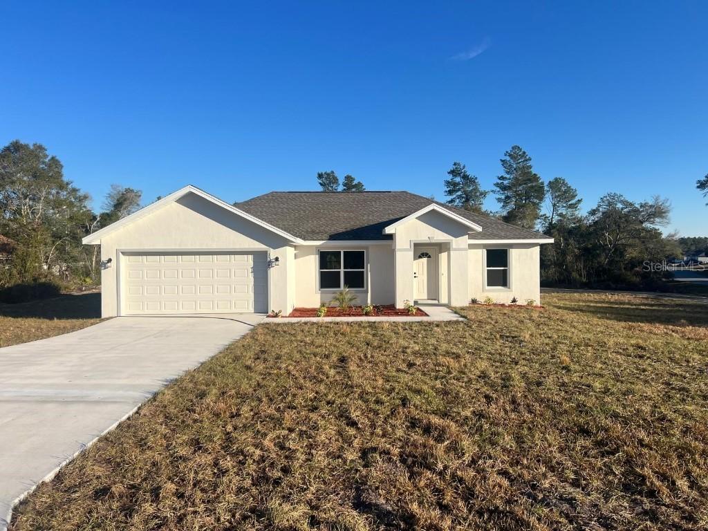 11001 N Harriet Way, Citrus Springs, FL 34434