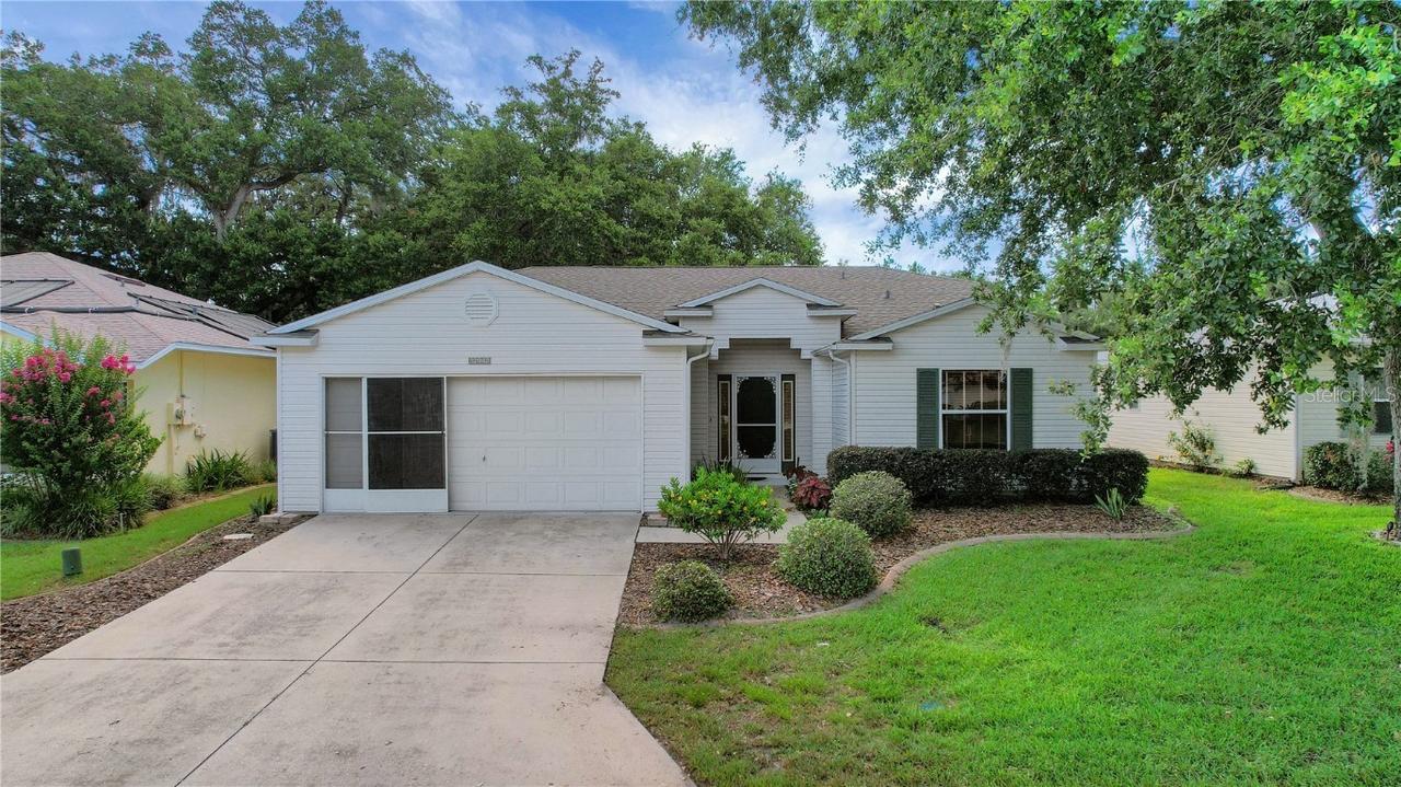 32942 Rambling Oaks Ct., Leesburg, FL 34748
