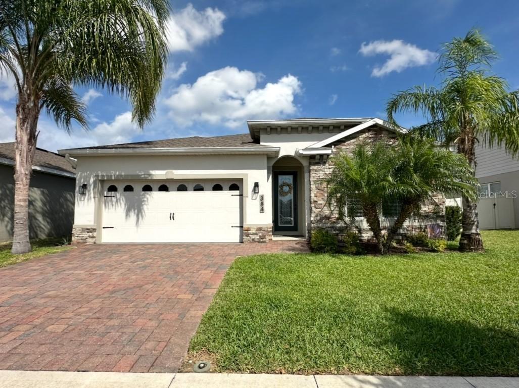 384 Summer Squall Rd., Davenport, FL 33837