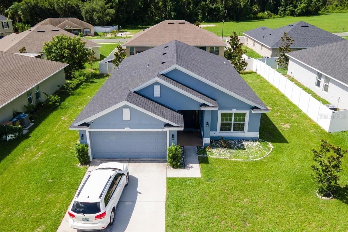 7732 Sloewood Dr., Leesburg, FL 34748