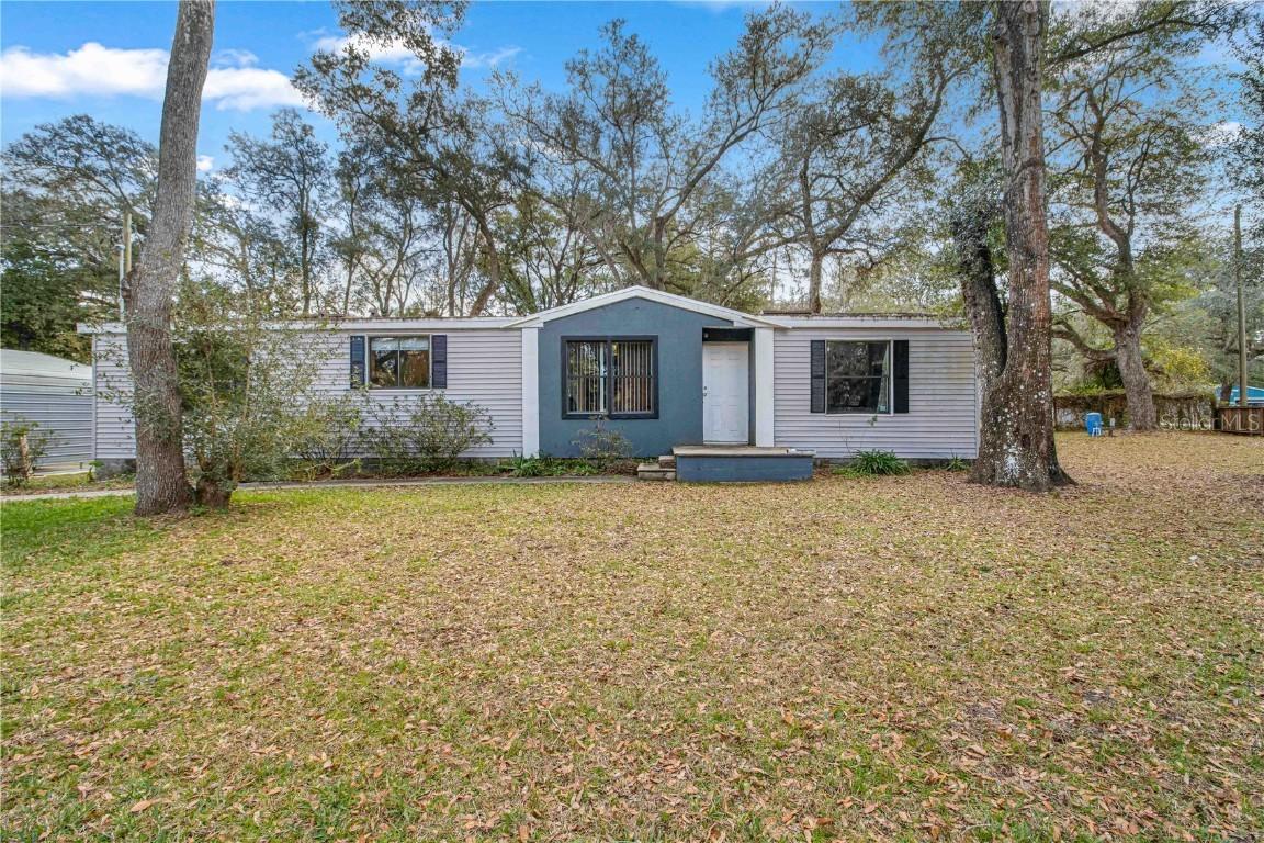 16734 NE 2nd Street Rd., Silver Springs, FL 34488