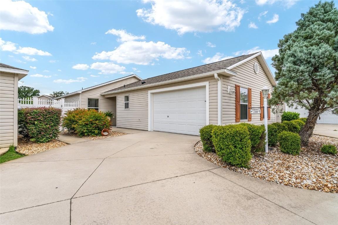 2288 Wayland St., The Villages, FL 32162