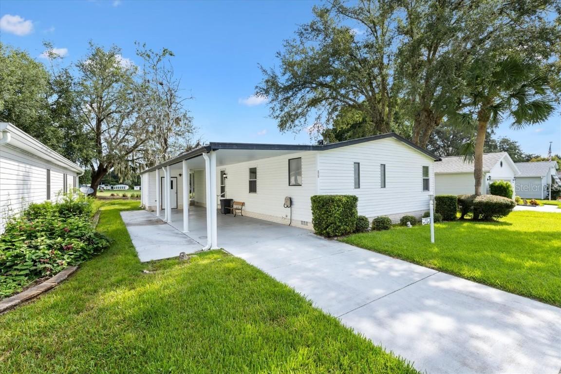 523 Bonita Dr., The Villages, FL 32159