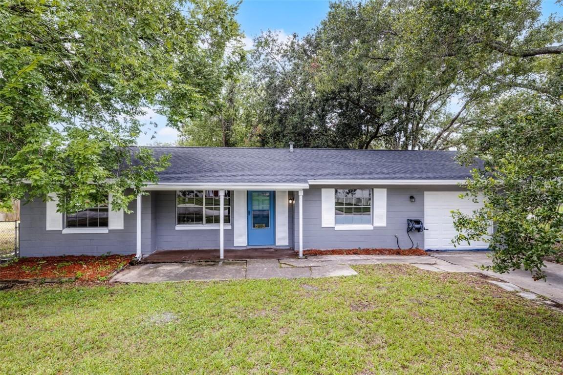 2462 Greenwood St., Deltona, FL 32738