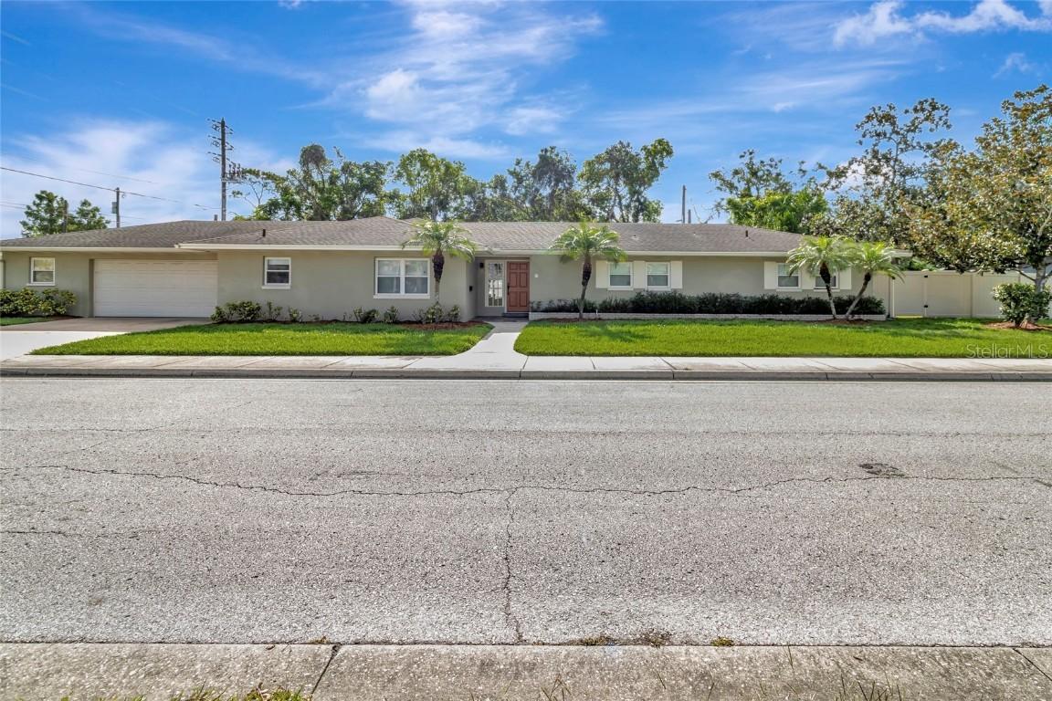 205 S Woodland St., Winter Garden, FL 34787