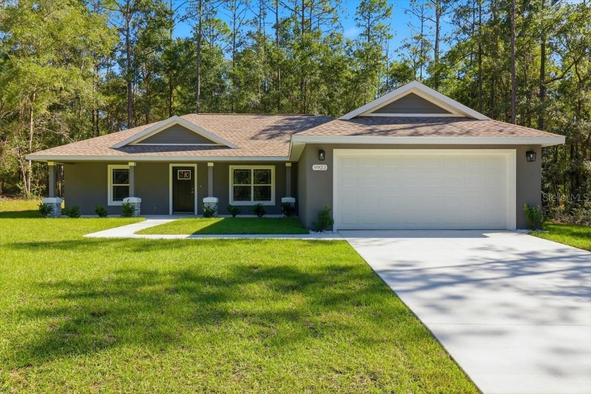 9923 N Baldwin Ter., Dunnellon, FL 34434