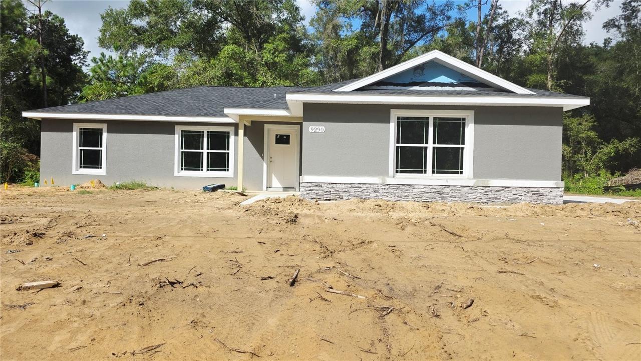 9290 N Galveston Ter., Dunnellon, FL 34434