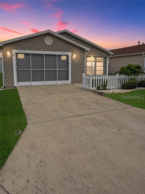 3292 Riverton Rd., The Villages, FL 32162