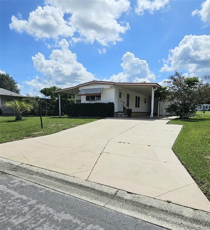 908 Silver Oak Ave., Lady Lake, FL 32159