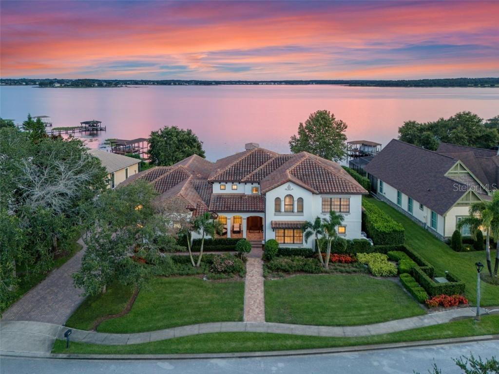530 Largovista Dr., Oakland, FL 34787