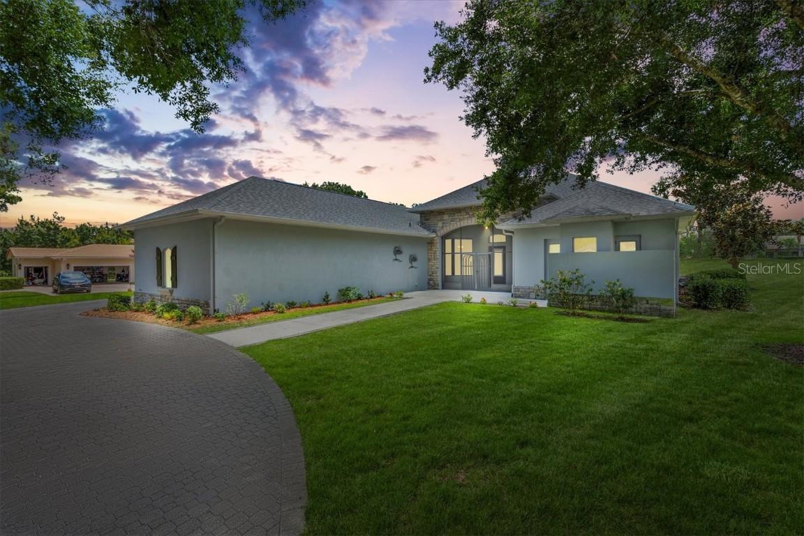 6109 Spinnaker Loop, Lady Lake, FL 32159