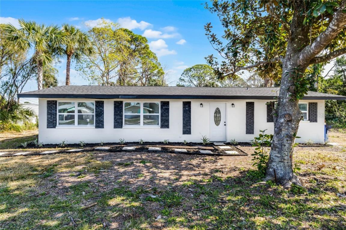1021 Flagler Ave., Edgewater, FL 32132