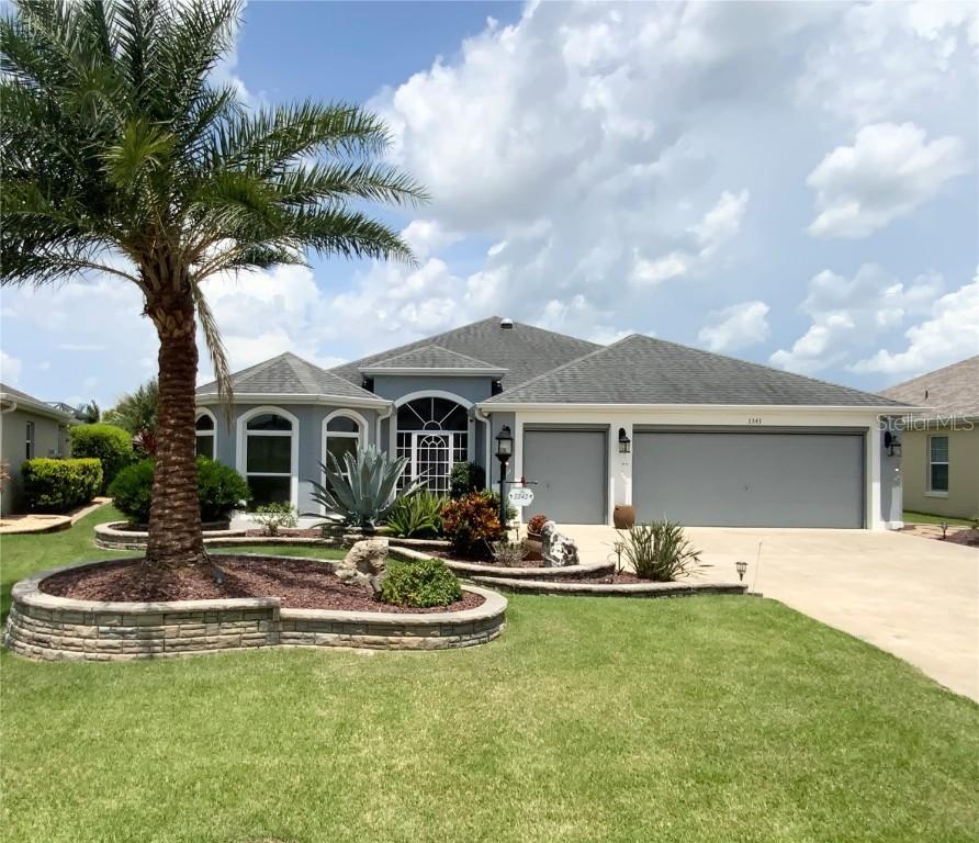 3343 Hollyoak Way, The Villages, FL 32163