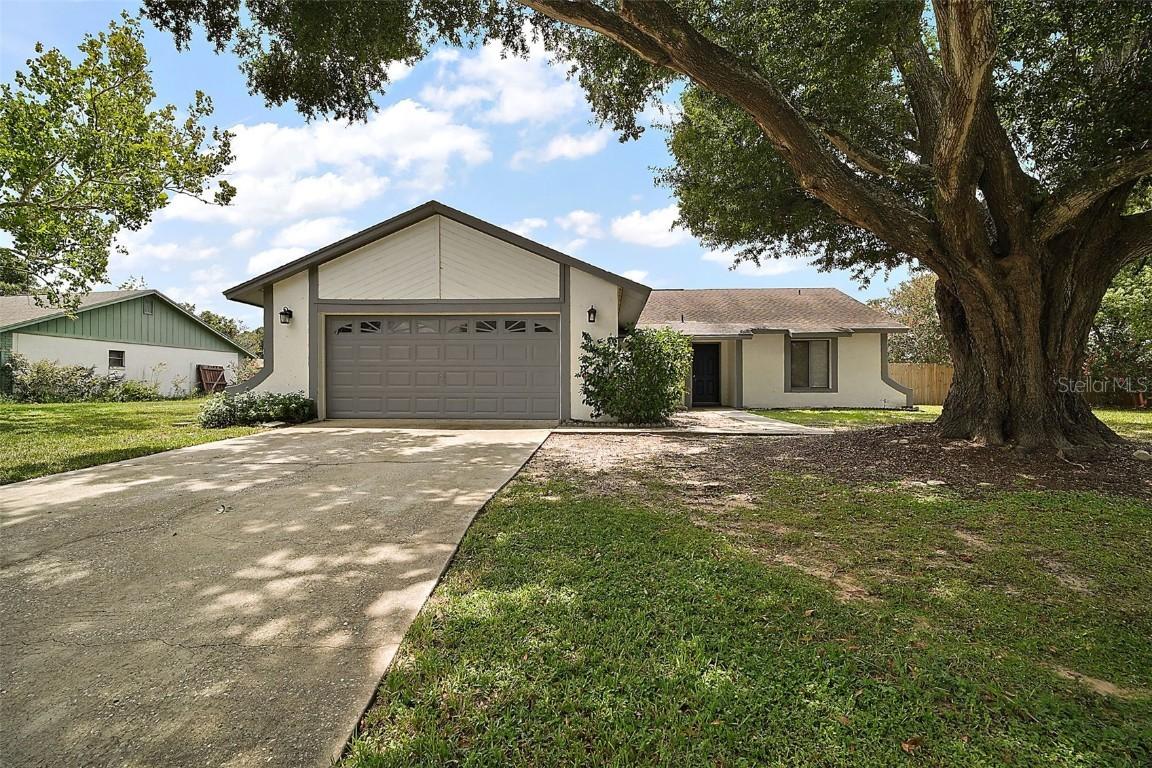 17515 Hillside Dr., Montverde, FL 34756