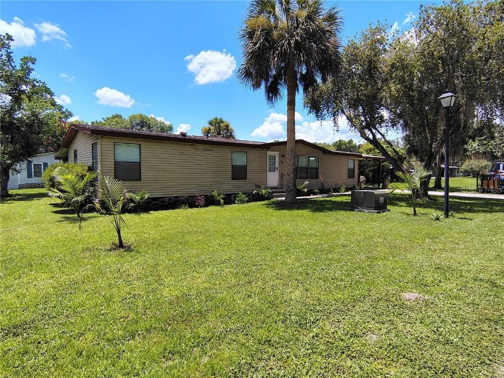 46 Wilderness Dr., Lake Panasoffkee, FL 33538