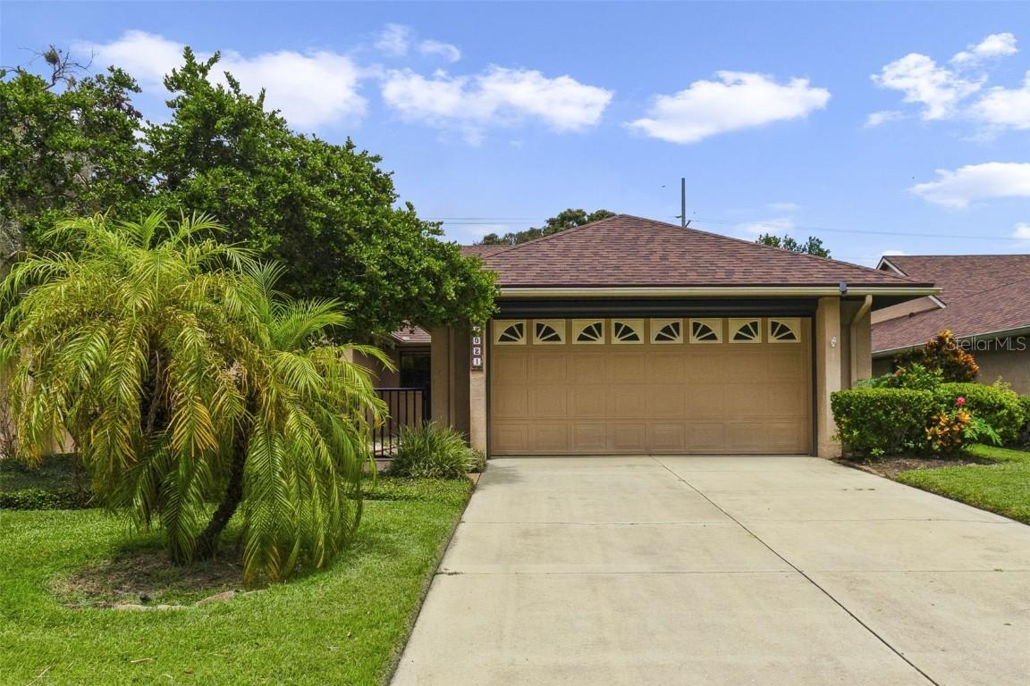 2021 Arbor Way, Mount Dora, FL 32757