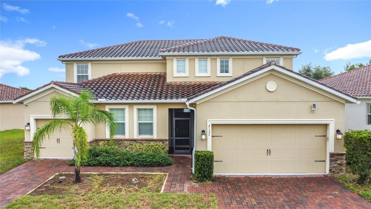 2137 Lake Side Ave., Davenport, FL 33837