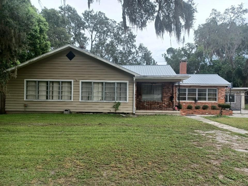 506 Perkins St., Leesburg, FL 34748