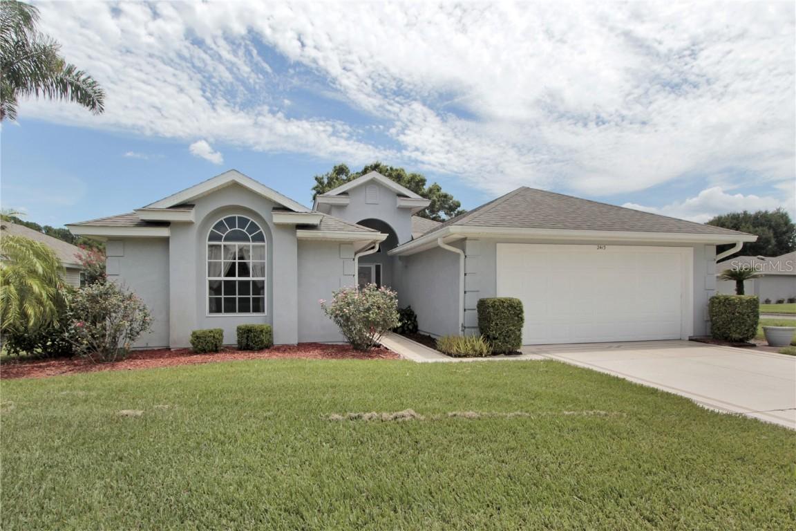 2413 Baywater Rd., Tavares, FL 32778